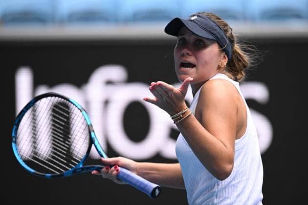 Sport Bilder des Tages TENNIS AUSTRALIAN OPEN, Sofia Kenin of the U.S. reacts during her Women?s Singles 1st Round match against Victoria Azarenka of Belarus during the 2023 Australian Open tennis tournament at Melbourne Park in Melbourne, Monday, January 16, 2023. ( NO ARCHIVING, EDITORIAL USE ONLY, NO USE IN BOOKS WITHOUT CONSENT MELBOURNE VICTORIA AUSTRALIA  Copyright: xJAMESxROSSx 20230116001752977661