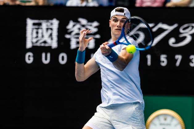 MELBOURNE, VIC - JANUARY 16: Jack Draper of the United Kingdom in action during Round 1 of the 2023 Australian Open on January 16 2023, at Melbourne Park in Melbourne, Australia. (Photo by Jason Heidrich Icon Sportswire) TENNIS: JAN 16 Australian Open Icon220116182