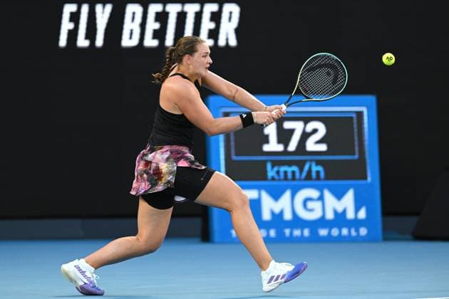 TENNIS AUSTRALIAN OPEN, Jule Niemeier of Germany returns during her Women?s Singles 1st Round match against Iga Swiatek of Poland on Day 1 of the 2023 Australian Open tennis tournament at Melbourne Park in Melbourne, Monday, January 16, 2023. ( NO ARCHIVING, EDITORIAL USE ONLY, NO USE IN BOOKS WITHOUT CONSENT MELBOURNE VICTORIA AUSTRALIA  Copyright: xLUKASxCOCHx 20230116001753052145