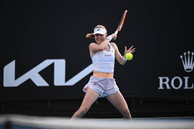 Mandatory Credit: Photo by James Gourley Shutterstock (13714310dw) Harriet Dart in action during her first round match Australian Open, Day One, Tennis, Melbourne Park, Melbourne, Australia - 16 Jan 2023 Australian Open, Day One, Tennis, Melbourne Park, Melbourne, Australia - 16 Jan 2023 Copyright: xJamesxGourley Shutterstockx 13714310dw