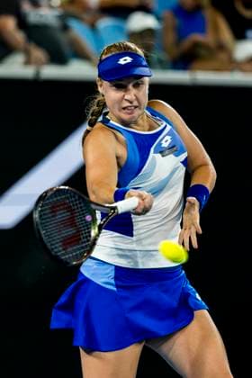 MELBOURNE, VIC - JANUARY 16: Anna Blinkova of Russia in action during Round 1 of the 2023 Australian Open on January 16 2023, at Melbourne Park in Melbourne, Australia. (Photo by Jason Heidrich Icon Sportswire) TENNIS: JAN 16 Australian Open Icon220116267