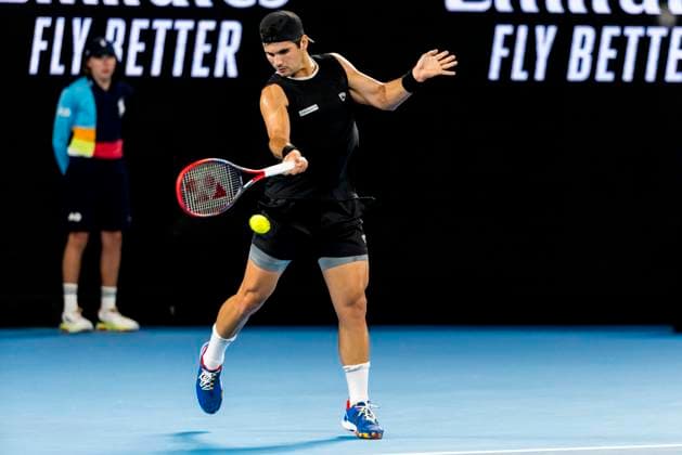MELBOURNE, VIC - JANUARY 16: Marcos Giron of the United States of America in action during Round 1 of the 2023 Australian Open on January 16 2023, at Melbourne Park in Melbourne, Australia. (Photo by Jason Heidrich Icon Sportswire) TENNIS: JAN 16 Australian Open Icon220116286