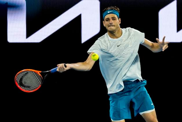 MELBOURNE, VIC - JANUARY 17: Taylor Fritz of the United States of America in action during Round 1 of the 2023 Australian Open on January 17 2023, at Melbourne Park in Melbourne, Australia. (Photo by Jason Heidrich Icon Sportswire) TENNIS: JAN 17 Australian Open Icon220117101
