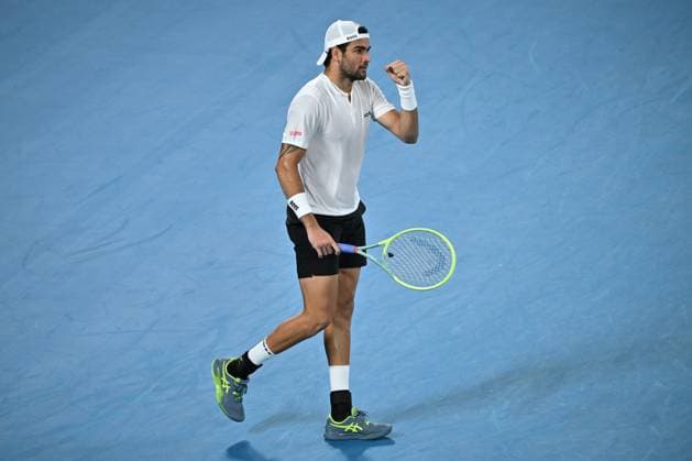TENNIS AUSTRALIAN OPEN, Matteo Berrettini of Italy celebrates a point during his 1st round singles match against Andy Murray of Great Britain during 2023 Australian Open tennis tournament at Melbourne Park in Melbourne, Tuesday, January 17, 2023. ( NO ARCHIVING, EDITORIAL USE ONLY, NO USE IN BOOKS WITHOUT CONSENT MELBOURNE VICTORIA AUSTRALIA  Copyright: xJAMESxROSSx 20230117001753423365