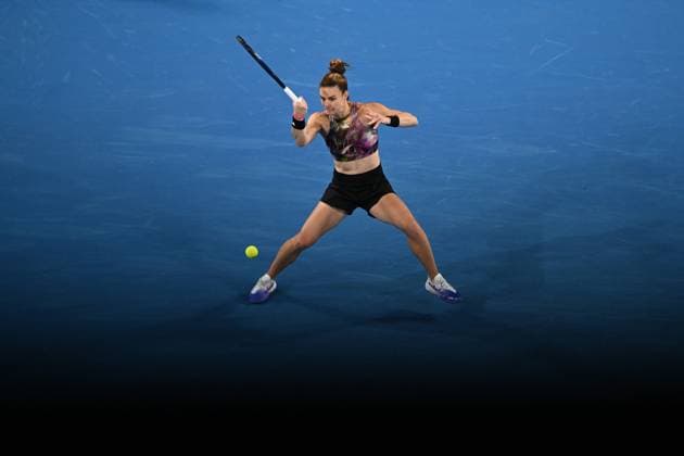 TENNIS AUSTRALIAN OPEN, Maria Sakkari of Greece in action against Diana Shnaider during the 2023 Australian Open tennis tournament at Melbourne Park in Melbourne, Wednesday, January 18, 2023. ( NO ARCHIVING, EDITORIAL USE ONLY, NO USE IN BOOKS WITHOUT CONSENT MELBOURNE VICTORIA AUSTRALIA  Copyright: xJOELxCARRETTx 20230118001753711023