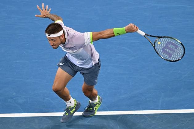TENNIS AUSTRALIAN OPEN, Alex Molcan of Slovakia returns during his match against Felix Auger-Aliassime of Canada during the 2023 Australian Open tennis tournament at Melbourne Park in Melbourne, Wednesday, January 18, 2023. ( NO ARCHIVING, EDITORIAL USE ONLY, NO USE IN BOOKS WITHOUT CONSENT MELBOURNE VICTORIA AUSTRALIA  Copyright: xLUKASxCOCHx 20230118001753781646
