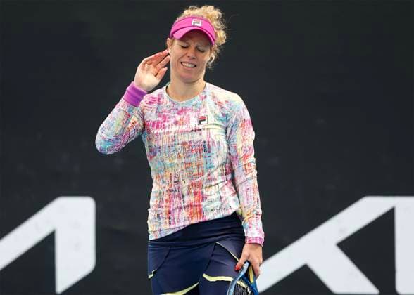 Laura Siegemund GER reacts angry,annoyed,disappointed,emotion,Australian Open 2023, Melbourne Park, Melbourne, Victoria, Australia Copyright: xJuergenxHasenkopfx