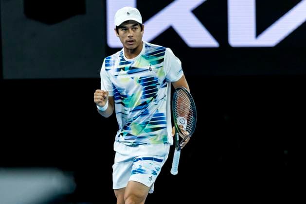 MELBOURNE, VIC - JANUARY 18: Mackenzie McDonald of the United States of America celebrates during Round 2 of the 2023 Australian Open on January 18 2023, at Melbourne Park in Melbourne, Australia. (Photo by Jason Heidrich Icon Sportswire) TENNIS: JAN 18 Australian Open Icon220118116