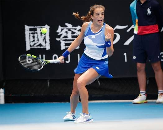 Lucia Bronzetti ITA makes fist and cheers, jubilation,joy,emotion, Australian Open 2023, Melbourne Park, Melbourne, Victoria, Australia Copyright: xJuergenxHasenkopfx