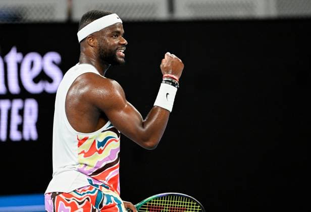 (230118) -- MELBOURNE, Jan. 18, 2023 -- Frances Tiafoe of the United States reacts during the men s singles 2nd round match against Shang Juncheng of China at Australian Open tennis tournament in Melbourne, Australia, on Jan. 18, 2023. ) (SP)AUSTRALIA-MELBOURNE-TENNIS-AUSTRALIAN OPEN-DAY 3 GuoxLei 