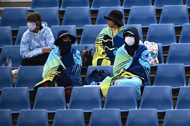 TENNIS AUSTRALIAN OPEN, Spectators are seen during the 2023 Australian Open tennis tournament at Melbourne Park in Melbourne, Wednesday, January 18, 2023. ( NO ARCHIVING, EDITORIAL USE ONLY, NO USE IN BOOKS WITHOUT CONSENT MELBOURNE VICTORIA AUSTRALIA  Copyright: xJOELxCARRETTx 20230118001753833367