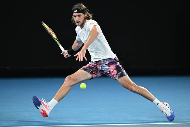 TENNIS AUSTRALIAN OPEN, Stefanos Tsitsipas of Greece in action during his match against Rinky Hijikata of Australia during the 2023 Australian Open tennis tournament at Melbourne Park in Melbourne, Wednesday, January 18, 2023. ( NO ARCHIVING, EDITORIAL USE ONLY, NO USE IN BOOKS WITHOUT CONSENT MELBOURNE VICTORIA AUSTRALIA  Copyright: xJAMESxROSSx 20230118001753844654