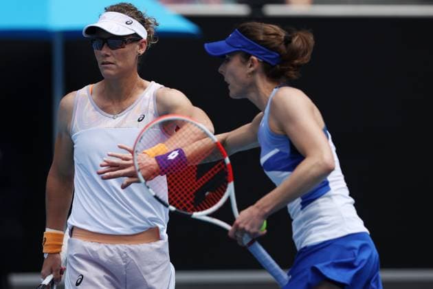 TENNIS AUSTRALIAN OPEN, Sam Stosur (left) of Australia reacts during her women?s doubles match with Alize Cornet of France against Hao-Ching Chan of Taipei and Zhaoxuan Yang of China during the 2023 Australian Open tennis tournament at Melbourne Park in Melbourne, Thursday, January 19, 2023. ( NO ARCHIVING, EDITORIAL USE ONLY, NO USE IN BOOKS WITHOUT CONSENT MELBOURNE VICTORIA AUSTRALIA  Copyright: xDIEGOxFEDELEx 20230119001754111359