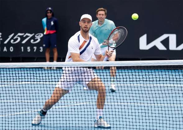 Nicolas Mahut Tim Puetz Cap , Mens Doubles, Australian Open 2023, Melbourne Park, Melbourne, Victoria, Australia Copyright: xJuergenxHasenkopfx