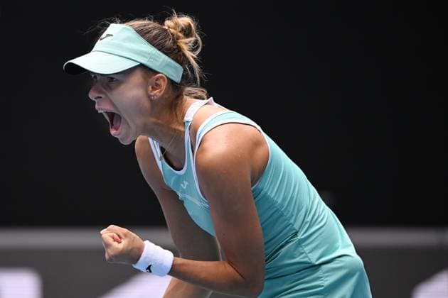 TENNIS AUSTRALIAN OPEN, Magda Linette of Poland reacts during her match against Anett Kontaveit of Estonia during the 2023 Australian Open tennis tournament at Melbourne Park in Melbourne, Thursday, January 19, 2023. ( NO ARCHIVING, EDITORIAL USE ONLY, NO USE IN BOOKS WITHOUT CONSENT MELBOURNE VICTORIA AUSTRALIA  Copyright: xJAMESxROSSx 20230119001754151544
