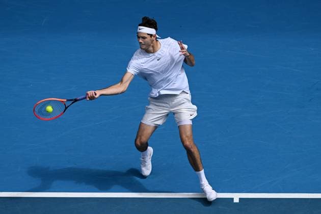 TENNIS AUSTRALIAN OPEN, Taylor Fritz of the USA in action during his match against Alexei Popyrin of Australia at the 2023 Australian Open tennis tournament at Melbourne Park in Melbourne, Thursday, January 19, 2023. ( NO ARCHIVING, EDITORIAL USE ONLY, NO USE IN BOOKS WITHOUT CONSENT MELBOURNE VICTORIA AUSTRALIA  Copyright: xJAMESxROSSx 20230119001754167726