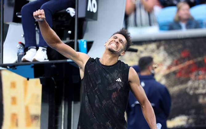 (230119) -- MELBOURNE, Jan. 19, 2023 -- Michael Mmoh of the United States celebrates after winning the men s singles second round match against Germany s Alexander Zverev at Australian Open tennis tournament in Melbourne, Australia, on Jan. 19, 2023. ) (SP)AUSTRALIA-MELBOURNE-TENNIS-AUSTRALIAN OPEN-DAY 4 BaixXuefei 