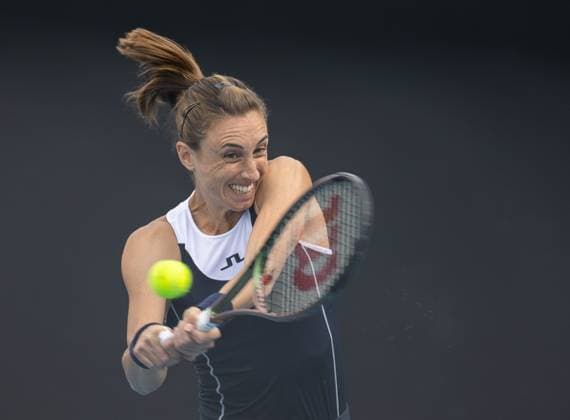 (230119) -- MELBOURNE, Jan. 19, 2023 -- Petra Martic of Croatia hits a return during the women s singles second round match against Zhang Shuai of China at Australian Open tennis tournament in Melbourne, Australia, on Jan. 19, 2023. (Photo By Hu Jingchen Xinhua) (SP)AUSTRALIA-MELBOURNE-TENNIS-AUSTRALIAN OPEN-DAY 4 BaixXuefei 