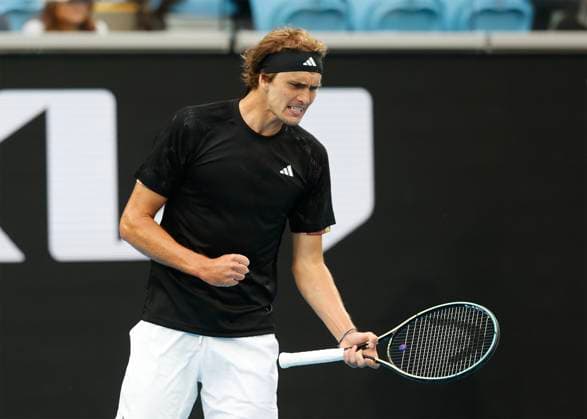 Alexander Zverev GER reacts angry,annoyed,disappointed,emotion,Australian Open 2023, Melbourne Park, Melbourne, Victoria, Australia Copyright: xJuergenxHasenkopfx