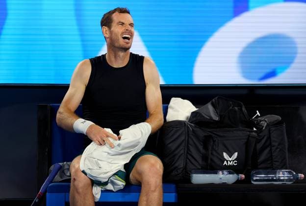 Mandatory Credit: Photo by Ella Ling Shutterstock (13716767da) Andy Murray of GBR frustrated Australian Open, Day Four, Tennis, Melbourne Park, Melbourne, Australia - 19 Jan 2023 Australian Open, Day Four, Tennis, Melbourne Park, Melbourne, Australia - 19 Jan 2023 Copyright: xEllaxLing Shutterstockx 13716767da