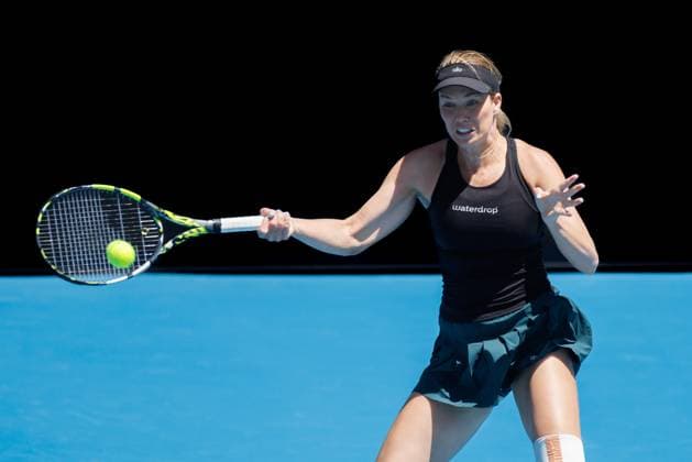 January 20, 2023: 13th seed Danielle COLLINS of the USA in action against 22nd seed Elena RYBAKINA of Kazakhstan in the Women s Singles match on day 5 of the 2023 Australian Open on Kia Arena, in Melbourne, Australia. Cal Media. USA - ZUMAc04_ 20230120_zaf_c04_047 Copyright: xSydneyxLowx
