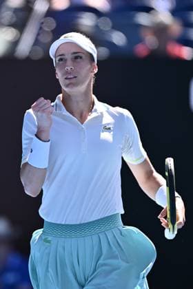 TENNIS AUSTRALIAN OPEN, Bernarda Pera of the USA in action during her match against Coco Gauff of the USA during the 2023 Australian Open tennis tournament at Melbourne Park in Melbourne, Friday, January 20, 2023. ( NO ARCHIVING, EDITORIAL USE ONLY, NO USE IN BOOKS WITHOUT CONSENT MELBOURNE VICTORIA AUSTRALIA  Copyright: xJOELxCARRETTx 20230120001754605696