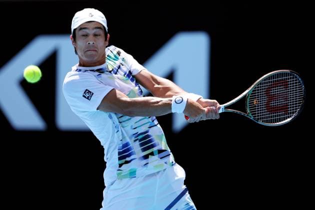 TENNIS AUSTRALIAN OPEN, Mackenzie McDonald of the USA in action in his 3rd round match against Yoshihito Nishioka of Japan during the 2023 Australian Open tennis tournament at Melbourne Park in Melbourne, Friday, January 20, 2023. ( NO ARCHIVING, EDITORIAL USE ONLY, NO USE IN BOOKS WITHOUT CONSENT MELBOURNE VICTORIA AUSTRALIA  Copyright: xDIEGOxFEDELEx 20230120001754618028