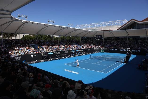 TENNIS AUSTRALIAN OPEN, Mackenzie McDonald of the USA in action during his 3rd round match against Yoshihito Nishioka of Japan at the 2023 Australian Open tennis tournament at Melbourne Park in Melbourne, Friday, January 20, 2023. ( NO ARCHIVING, EDITORIAL USE ONLY, NO USE IN BOOKS WITHOUT CONSENT MELBOURNE VICTORIA AUSTRALIA  Copyright: xDIEGOxFEDELEx 20230120001754629133