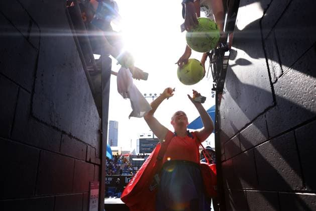 TENNIS AUSTRALIAN OPEN, Jelena Ostapenko of Latvia signs autographs following her win over Kateryna Baindl of Ukraine during the 2023 Australian Open tennis tournament at Melbourne Park in Melbourne, Friday, January 20, 2023. ( NO ARCHIVING, EDITORIAL USE ONLY, NO USE IN BOOKS WITHOUT CONSENT MELBOURNE VICTORIA AUSTRALIA  Copyright: xDIEGOxFEDELEx 20230120001754634616