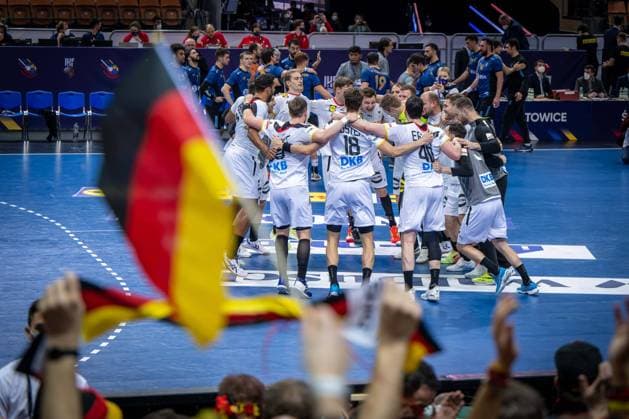 Handball Katowice 19 01 2023 World Championship Handball World Cup Men Preliminary Round Germany GER Argentina ARG Team Germany Celebrates Victory Fans Cheering