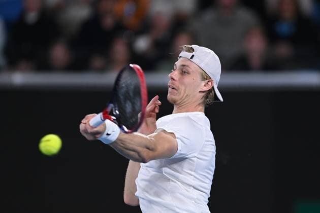 TENNIS AUSTRALIAN OPEN, Denis Shapovalov of Canada in action druing his match against Hubert Hurkacz of Poland during the 2023 Australian Open tennis tournament at Melbourne Park in Melbourne, Friday, January 20, 2023. ( NO ARCHIVING, EDITORIAL USE ONLY, NO USE IN BOOKS WITHOUT CONSENT MELBOURNE VICTORIA AUSTRALIA  Copyright: xLUKASxCOCHx 20230120001754706374