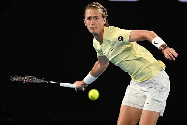 Mandatory Credit: Photo by James Gourley Shutterstock (13716911ft) Sebastian Korda in action during his third round match Australian Open, Day Five, Tennis, Melbourne Park, Melbourne, Australia - 20 Jan 2023 Australian Open, Day Five, Tennis, Melbourne Park, Melbourne, Australia - 20 Jan 2023 Copyright: xJamesxGourley Shutterstockx 13716911ft