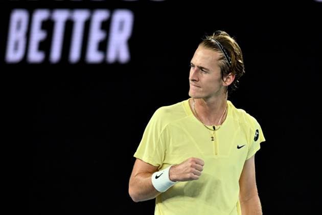 TENNIS AUSTRALIAN OPEN, Sebastian Korda of the USA reacts during his match against Daniil Medvedev during the 2023 Australian Open tennis tournament at Melbourne Park in Melbourne, Friday, January 20, 2023. ( NO ARCHIVING, EDITORIAL USE ONLY, NO USE IN BOOKS WITHOUT CONSENT MELBOURNE VICTORIA AUSTRALIA  Copyright: xJOELxCARRETTx 20230120001754727738