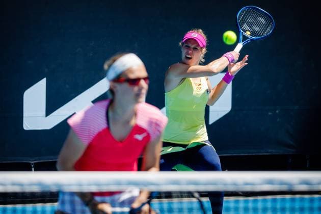 Belgian Kirsten Flipkens WTA, Tennis Damen 258) and German Laura Siegemund (WTA 24) pictured in action during a women s doubles first round game between Belgian-German pair Flipkens-Siegemund and Russian pair Potapova-Sizikova at the Australian Open tennis Grand Slam, Friday 20 January 2023 in Melbourne Park, Melbourne, Australia. PATRICKxHAMILTON  x58558162x