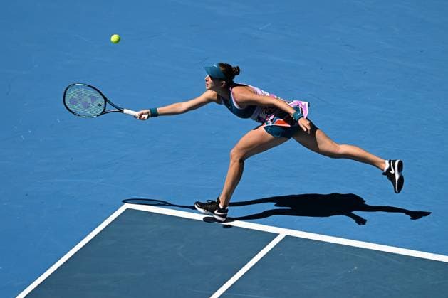 Mandatory Credit: Photo by James Gourley Shutterstock (13729780bi) Belinda Bencic in action during her fourth round match Australian Open, Day Eight, Tennis, Melbourne Park, Melbourne, Australia - 23 Jan 2023 Australian Open, Day Eight, Tennis, Melbourne Park, Melbourne, Australia - 23 Jan 2023 Copyright: xJamesxGourley Shutterstockx 13729780bi