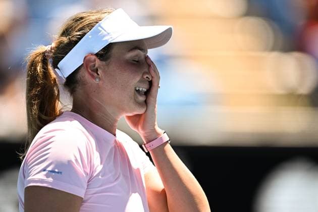 Mandatory Credit: Photo by James Gourley Shutterstock (13729780cl) Donna Vekic reacts during her fourth round match Australian Open, Day Eight, Tennis, Melbourne Park, Melbourne, Australia - 23 Jan 2023 Australian Open, Day Eight, Tennis, Melbourne Park, Melbourne, Australia - 23 Jan 2023 Copyright: xJamesxGourley Shutterstockx 13729780cl
