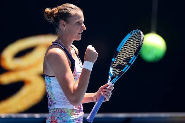 Mandatory Credit: Photo by Ella Ling Shutterstock (13729779be) Karolina Pliskova of Czech Republic celebrates Australian Open, Day Eight, Tennis, Melbourne Park, Melbourne, Australia - 23 Jan 2023 Australian Open, Day Eight, Tennis, Melbourne Park, Melbourne, Australia - 23 Jan 2023 Copyright: xEllaxLing Shutterstockx 13729779be
