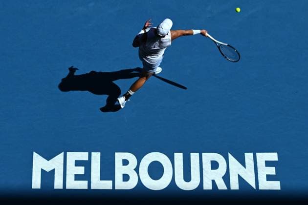 TENNIS AUSTRALIAN OPEN, Ben Shelton of the United States in action during his match against JJ Wolf of the United States during the 2023 Australian Open tennis tournament at Melbourne Park in Melbourne, Monday, January 23, 2019. ( NO ARCHIVING, EDITORIAL USE ONLY, NO USE IN BOOKS WITHOUT CONSENT MELBOURNE VICTORIA AUSTRALIA  Copyright: xJOELxCARRETTx 20230123001755792438