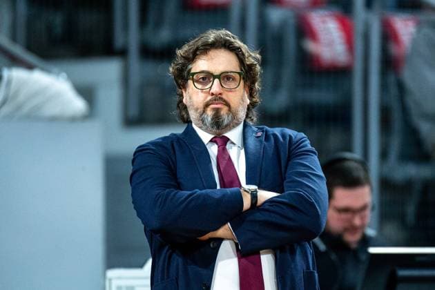 Andrea Trinchieri FC Bayern Muenchen, Coach, Single photo, Portrait, Portraet, Brose Bamberg vs FC Bayern Muenchen, Basketball, easyCredit BBL, Matchday 16, 22 01 2023 Brose Bamberg vs FC Bayern Muenchen, Basketball, easyCredit BBL, Matchday 16, 22 01 2023 Bamberg Copyright: xEibner-Pressefoto G.xSantemizx EP_EER