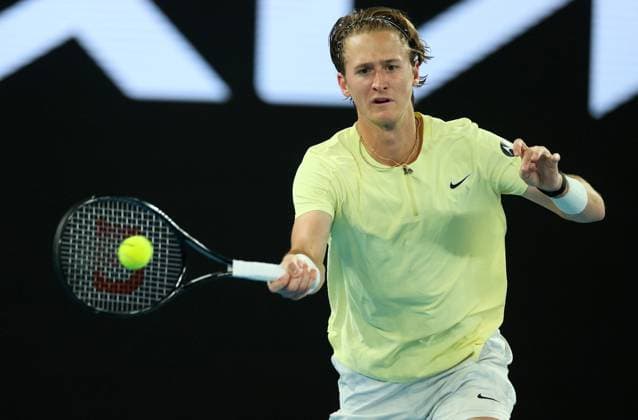 Mandatory Credit: Photo by Ella Ling Shutterstock (13729781am) Sebastian Korda of USA in action Australian Open, Day Nine, Tennis, Melbourne Park, Melbourne, Australia - 24 Jan 2023 Australian Open, Day Nine, Tennis, Melbourne Park, Melbourne, Australia - 24 Jan 2023 Copyright: xEllaxLing Shutterstockx 13729781am