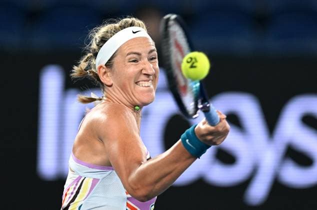 TENNIS AUSTRALIAN OPEN, Victoria Azarenka of Belarus returns to Jessica Pegula of USA during their quarter final match at the 2023 Australian Open tennis championship at Melbourne Park in Melbourne, Tuesday, January 24, 2023. ( NO ARCHIVING, EDITORIAL USE ONLY, NO USE IN BOOKS WITHOUT CONSENT MELBOURNE VICTORIA AUSTRALIA  Copyright: xLUKASxCOCHx 20230124001756085529