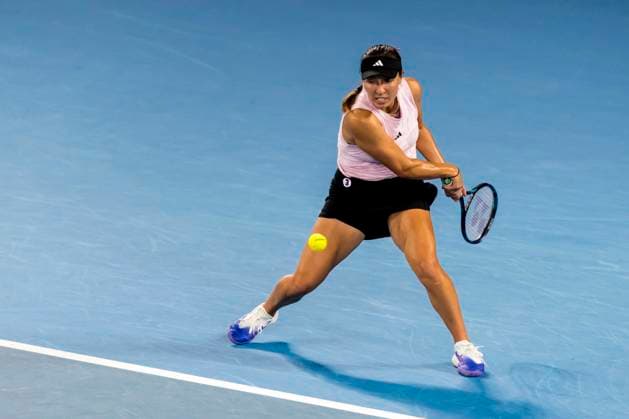 MELBOURNE, VIC - JANUARY 24: Jessica Pegula of the United States of America in action during the Quarterfinals of the 2023 Australian Open on January 24 2023, at Melbourne Park in Melbourne, Australia. (Photo by Jason Heidrich Icon Sportswire) TENNIS: JAN 24 Australian Open Icon230124168