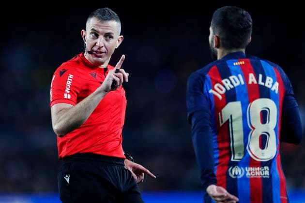 Javier Iglesias Villanueva (Referee), Jordi Alba (Barcelona), JANUARY 22, 2023 - Football Soccer : Spanish La Liga Santander match between FC Barcelona, Barca 1-0 Getafe at Spotify Camp Nou in Barcelona, Spain. Noxthirdxpartyxsales  (209024826)