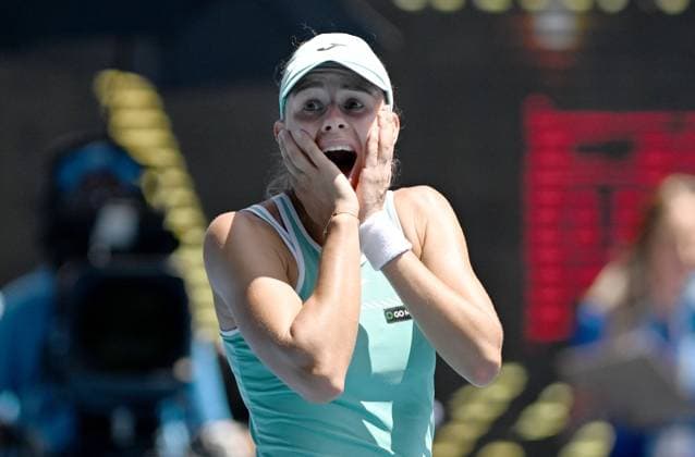 TENNIS AUSTRALIAN OPEN, Magda Linette of Poland reacts after defeating Karolina Pliskova of the Czech Republic in their quarter final match at the 2023 Australian Open tennis championship at Melbourne Park in Melbourne, Wednesday, January 25, 2023. ( NO ARCHIVING, EDITORIAL USE ONLY, NO USE IN BOOKS WITHOUT CONSENT MELBOURNE VICTORIA AUSTRALIA  Copyright: xLUKASxCOCHx 20230125001756327452