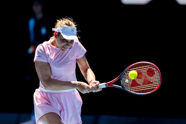 MELBOURNE, VIC - JANUARY 25: Donna Vekic of Croatia in action during the Quarterfinals of the 2023 Australian Open on January 25 2023, at Melbourne Park in Melbourne, Australia. (Photo by Jason Heidrich Icon Sportswire) TENNIS: JAN 25 Australian Open Icon230125089