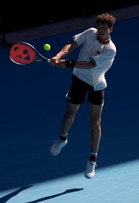 Mandatory Credit: Photo by Ella Ling Shutterstock (13729785ax) Ben Shelton of USA in action Australian Open, Day Ten, Tennis, Melbourne Park, Melbourne, Australia - 25 Jan 2023 Australian Open, Day Ten, Tennis, Melbourne Park, Melbourne, Australia - 25 Jan 2023 Copyright: xEllaxLing Shutterstockx 13729785ax