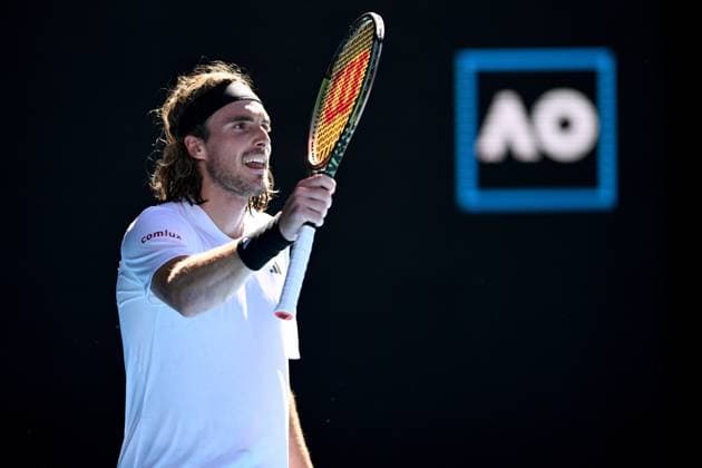 TENNIS AUSTRALIAN OPEN, Stefanos Tsitsipas of Greece gestures during the Men?s semi final match against Karen Khachanov of Russia at the 2023 Australian Open tennis championship at Melbourne Park in Melbourne, Friday, January 27, 2023. ( NO ARCHIVING, EDITORIAL USE ONLY, NO USE IN BOOKS WITHOUT CONSENT MELBOURNE VICTORIA AUSTRALIA  Copyright: xJOELxCARRETTx 20230127001757065013