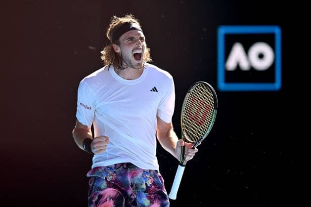 TENNIS AUSTRALIAN OPEN, Stefanos Tsitsipas of Greece reacts during the Men?s semi final match against Karen Khachanov of Russia at the 2023 Australian Open tennis championship at Melbourne Park in Melbourne, Friday, January 27, 2023. ( NO ARCHIVING, EDITORIAL USE ONLY, NO USE IN BOOKS WITHOUT CONSENT MELBOURNE VICTORIA AUSTRALIA  Copyright: xJOELxCARRETTx 20230127001757067621