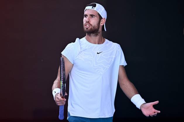TENNIS AUSTRALIAN OPEN, Karen Khachanov of Russia reacts during the Men?s semi final match against Stefanos Tsitsipas of Greece at the 2023 Australian Open tennis championship at Melbourne Park in Melbourne, Friday, January 27, 2023. ( NO ARCHIVING, EDITORIAL USE ONLY, NO USE IN BOOKS WITHOUT CONSENT MELBOURNE VICTORIA AUSTRALIA  Copyright: xJOELxCARRETTx 20230127001757076580