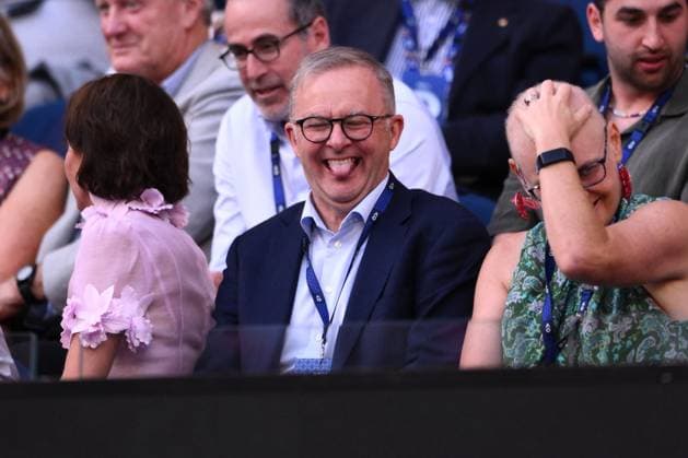 Sport Bilder des Tages Mandatory Credit: Photo by James Gourley Shutterstock (13736332ed) Australian Prime Minister Anthony Albanese Australian Open, Day Twelve, Tennis, Melbourne Park, Melbourne, Australia - 27 Jan 2023 Australian Open, Day Twelve, Tennis, Melbourne Park, Melbourne, Australia - 27 Jan 2023  Copyright: xJamesxGourley Shutterstockx 13736332ed